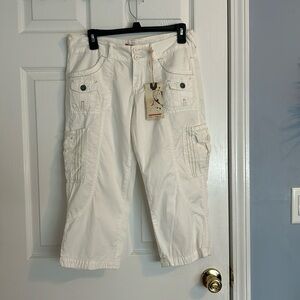Union Bay Cargo junior size 5 capris!